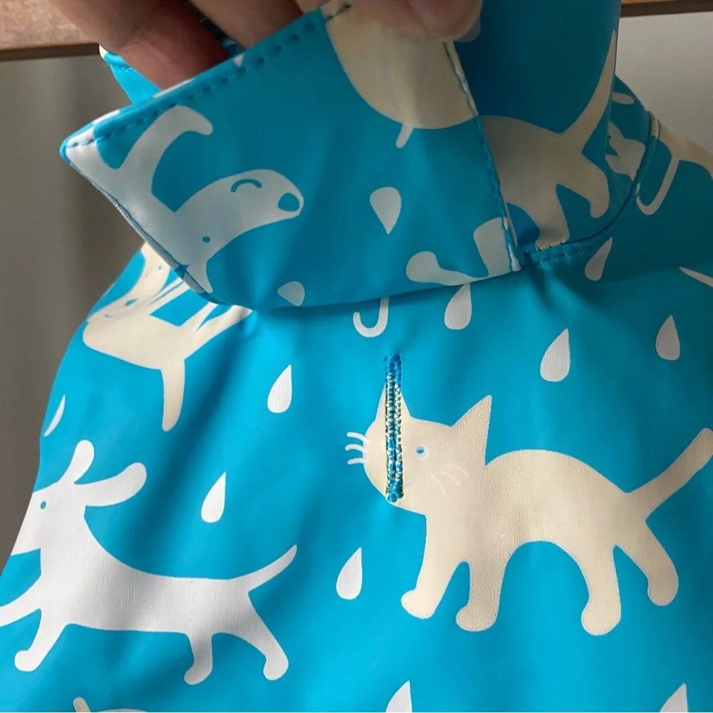 Hotel Doggy Cats & Dogs Color Change Raincoat wind resistant in blue size S NEW